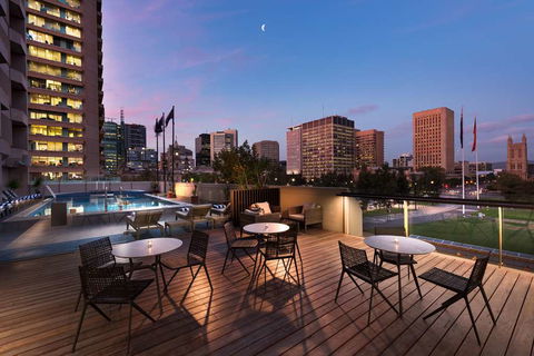 Hilton Adelaide - Surfers Gold Coast 7