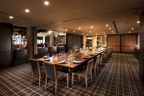 Hilton Adelaide - Surfers Gold Coast 13