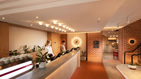 Hotel Indigo Adelaide Markets - Surfers Gold Coast 5