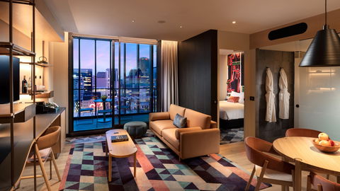 Hotel Indigo Adelaide Markets - Surfers Gold Coast 13