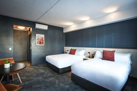 HotelMOTEL - Surfers Gold Coast 2