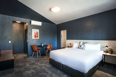 HotelMOTEL - Surfers Gold Coast 6