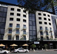 Mantra Hindmarsh Square - Surfers Gold Coast