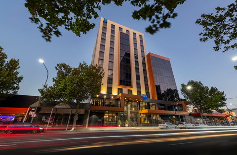 TRYP by Wyndham Pulteney Street - Surfers Gold Coast 0