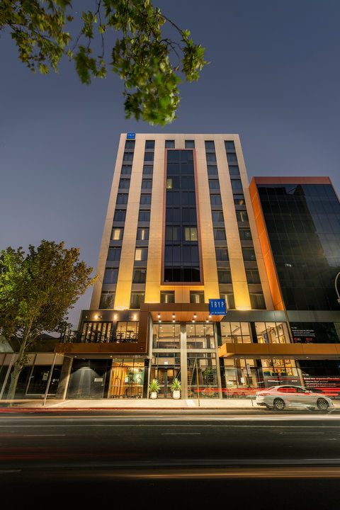 TRYP by Wyndham Pulteney Street - Surfers Gold Coast 2
