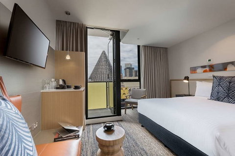 Brady Hotel Central Melbourne - Surfers Gold Coast 5