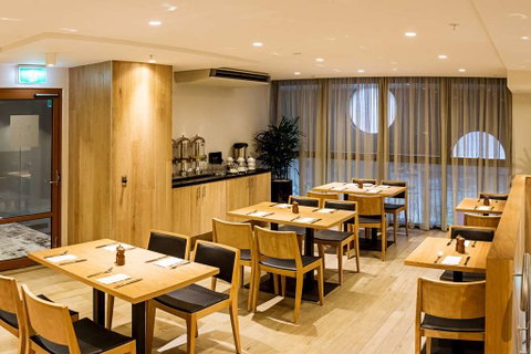 Brady Hotel Central Melbourne - Surfers Gold Coast 7