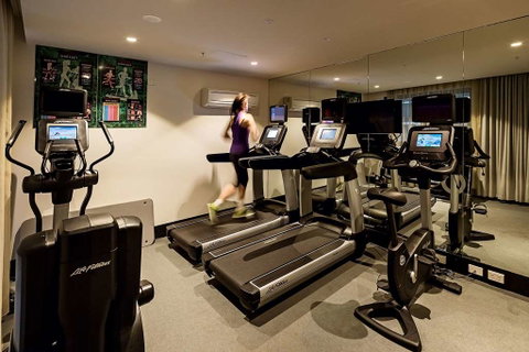 Brady Hotel Central Melbourne - Surfers Gold Coast 11