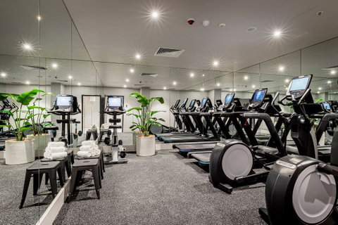 Brady Hotel Jones Lane - Surfers Gold Coast 3