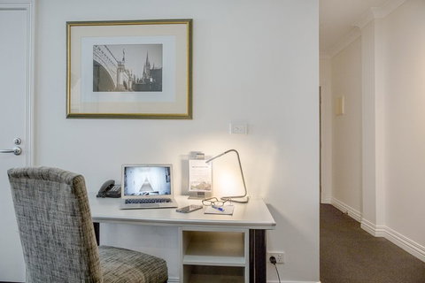 Collins Hotel - Surfers Gold Coast 15