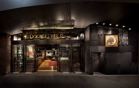 DoubleTree by Hilton, Flinders Street - Surfers Gold Coast 0