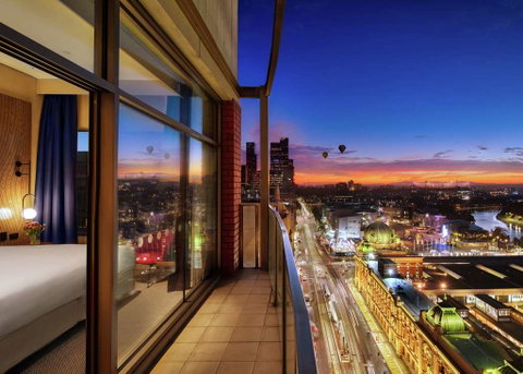 DoubleTree by Hilton, Flinders Street - Surfers Gold Coast 3