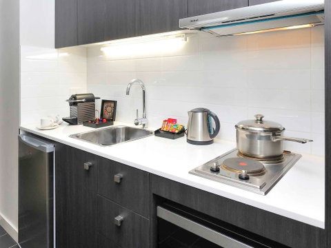 Mercure Melbourne Therry St - Surfers Gold Coast 5