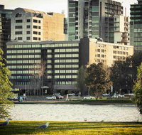 Mercure Melbourne Albert Park - Surfers Gold Coast