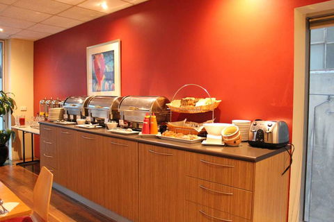 YEHS Hotel Melbourne CBD - Surfers Gold Coast 14