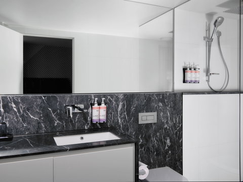 Moevenpick Hotel Melbourne On Spencer - Surfers Gold Coast 5
