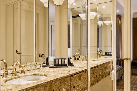 Stamford Plaza Melbourne - Surfers Gold Coast 7