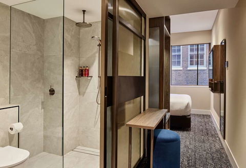 Aiden by Best Western - Surfers Gold Coast 3