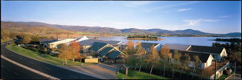 Rydges Horizons Snowy Mountains - Surfers Gold Coast 1