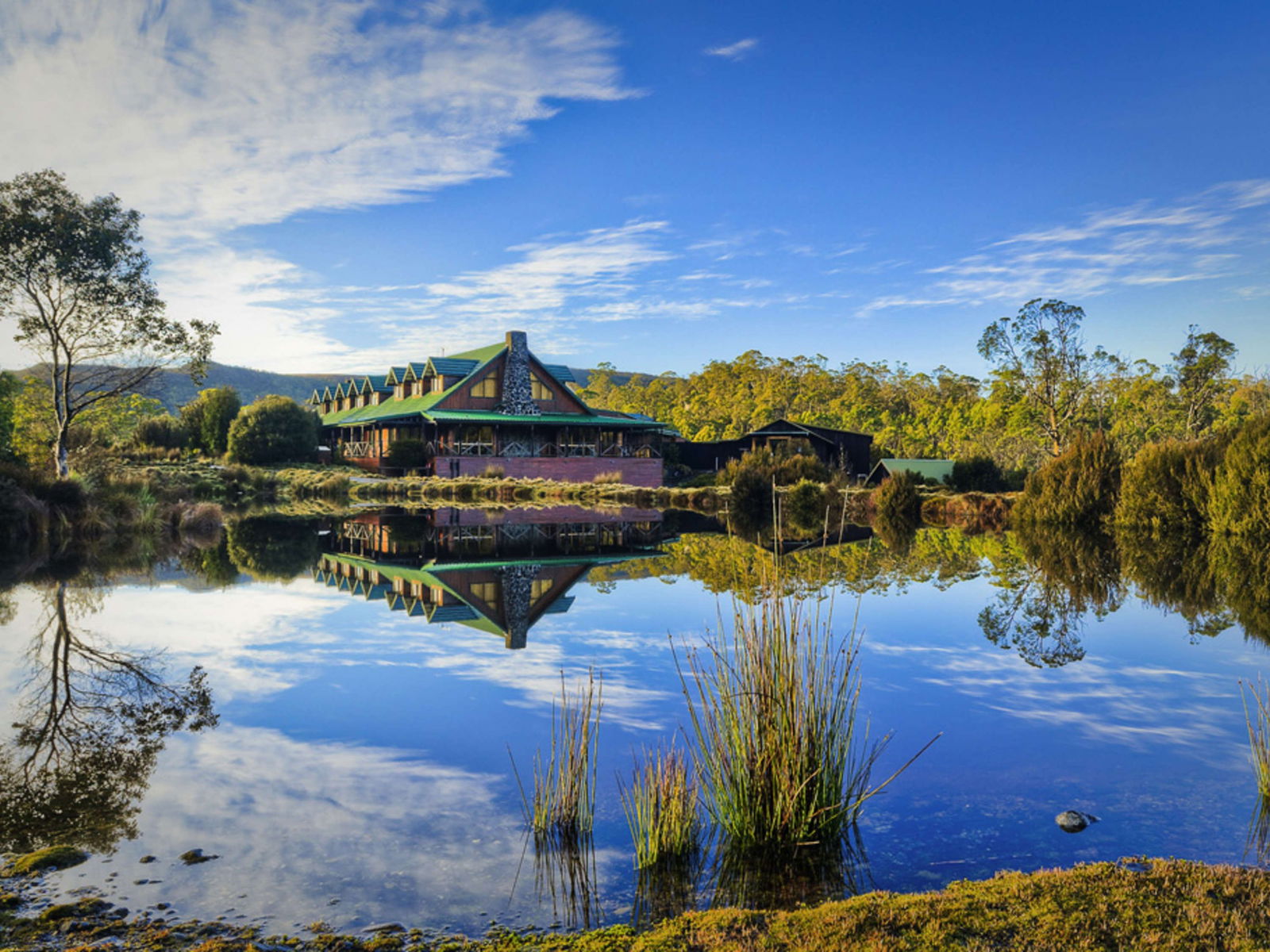 Acacia Hills TAS Surfers Gold Coast