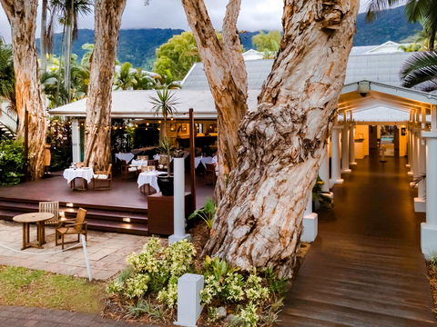 The Reef House - Surfers Gold Coast 1