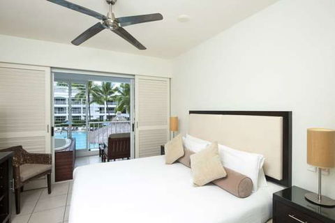 Peppers Beach Club & Spa - Surfers Gold Coast 1