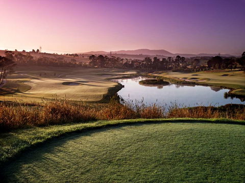 Yarra Valley Lodge - Surfers Gold Coast 0