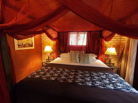 Cedar Park Rainforest Resort - Surfers Gold Coast 2
