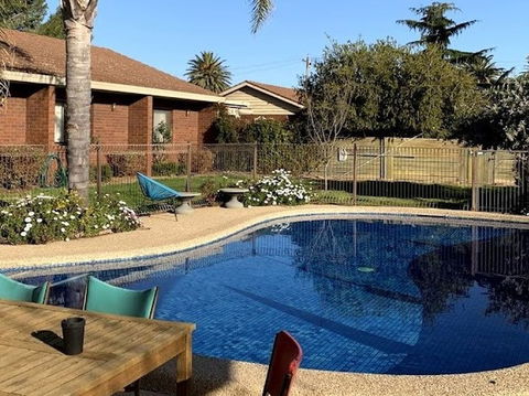 Kingswood Motel - Surfers Gold Coast 1
