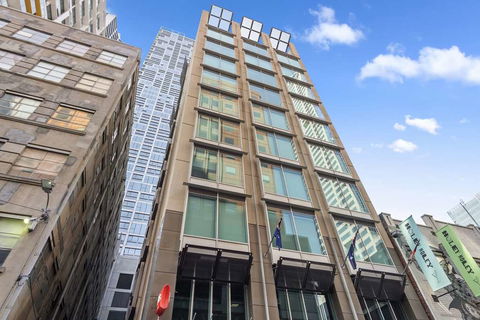 YEHS Hotel Melbourne CBD - Surfers Gold Coast 0