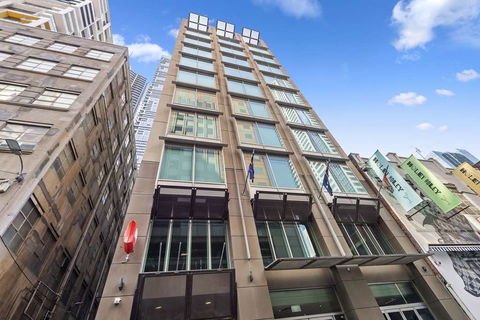 YEHS Hotel Melbourne CBD - Surfers Gold Coast 2