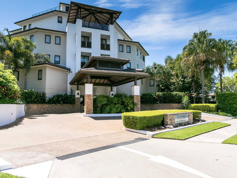 Grand Mercure Allegra Hervey Bay - Surfers Gold Coast 1