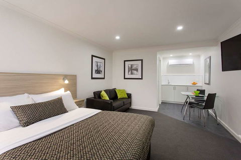 Hamilton Lonsdale Motel - Surfers Gold Coast 0