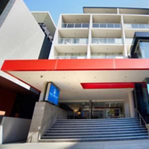 Amity South Yarra Apartments - Surfers Gold Coast 0