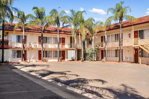 Econo Lodge Griffith Motor Inn - Surfers Gold Coast 2