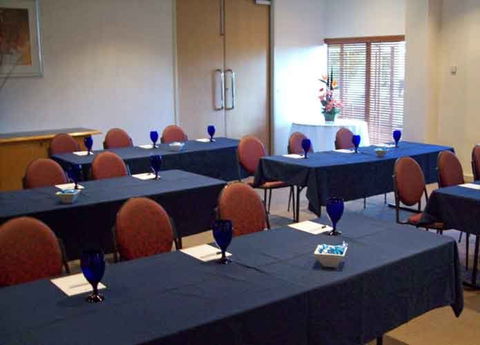 Karratha International Hotel - Surfers Gold Coast 5