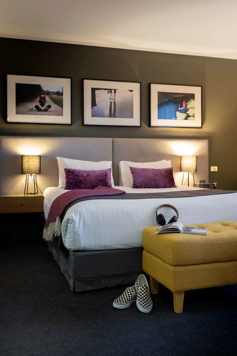 East Hotel - Surfers Gold Coast 11
