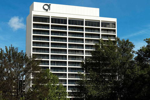 QT Canberra - Surfers Gold Coast 0