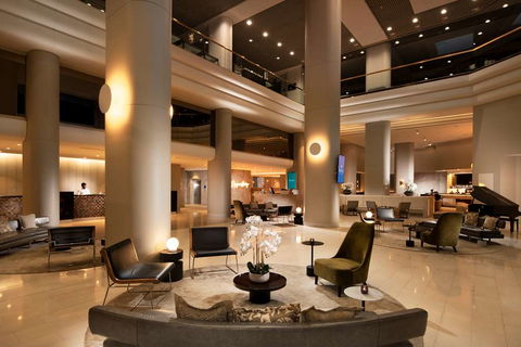 Hilton Darwin - Surfers Gold Coast 1