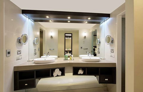 Hilton Darwin - Surfers Gold Coast 5