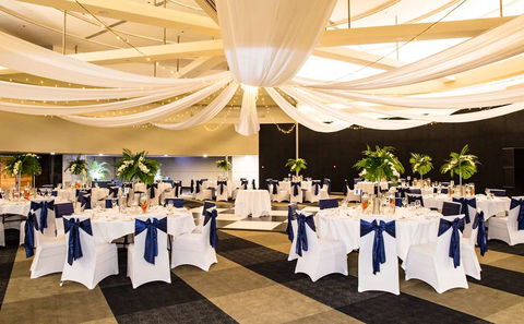 DoubleTree By Hilton Esplanade Darwin - Surfers Gold Coast 11