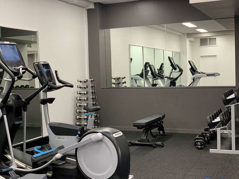 DoubleTree By Hilton Esplanade Darwin - Surfers Gold Coast 15