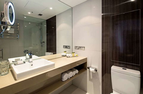 DoubleTree By Hilton Hotel Darwin - Surfers Gold Coast 5