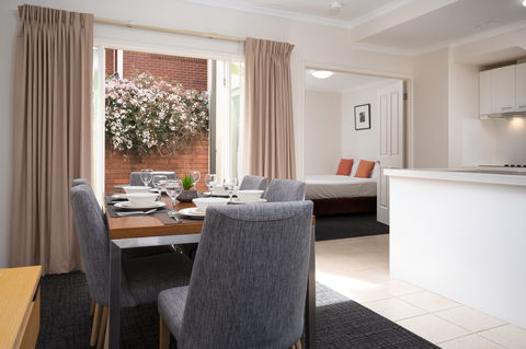 Aligned Corporate Residences Kew - Surfers Gold Coast 2