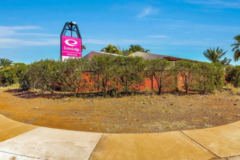Econo Lodge Karratha - Surfers Gold Coast 0