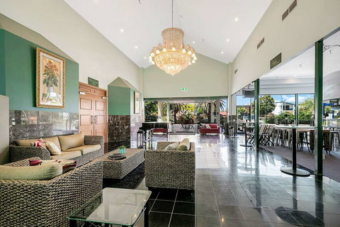 Comfort Hotel Pacific Cleveland - Surfers Gold Coast 1