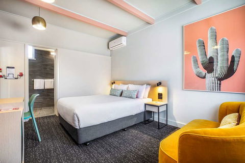 Sandbelt Club Hotel - Surfers Gold Coast 2