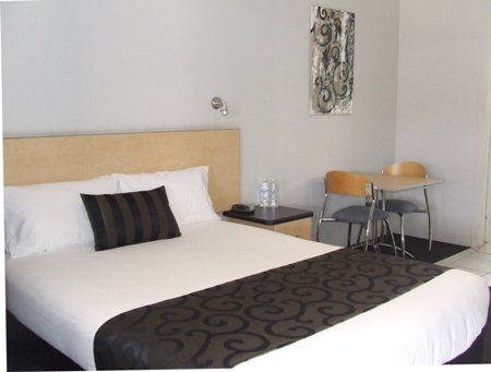 Alara Motor Inn - Surfers Gold Coast 2