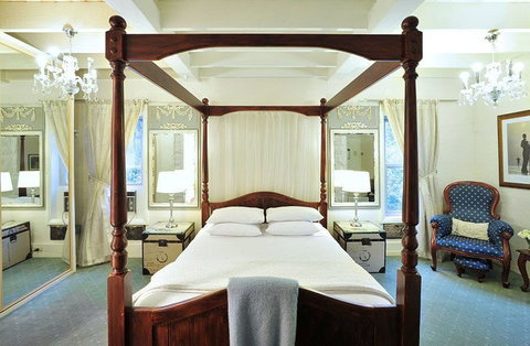 Adeline Bed & Breakfast - Surfers Gold Coast 2