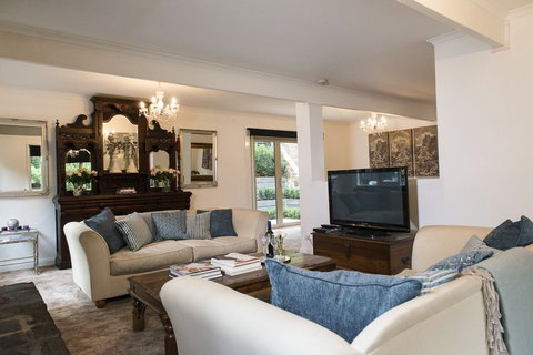 Adeline Bed & Breakfast - Surfers Gold Coast 14